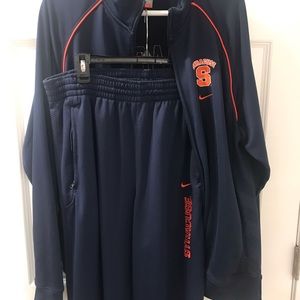 Syracuse Univ jogging suit. Men’s Large.